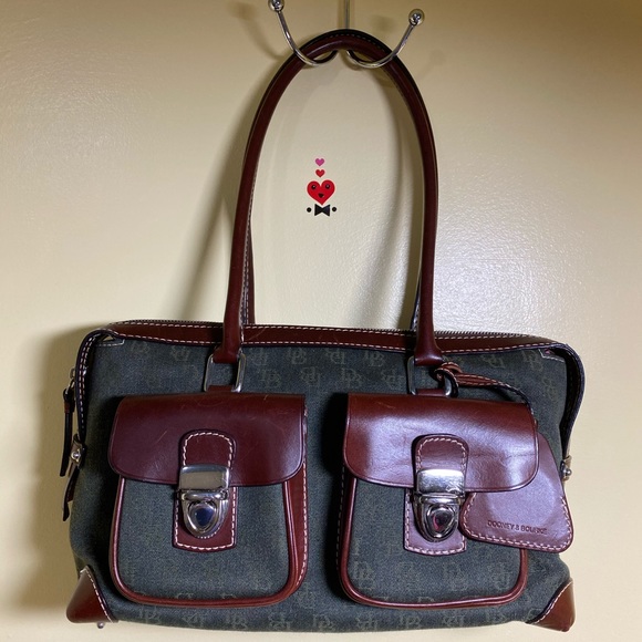 Dooney and Bourke Handbag - Picture 1 of 11